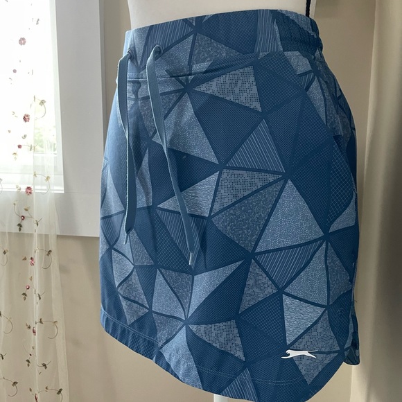 Golf Shirt & Skort Set - Picture 7 of 7